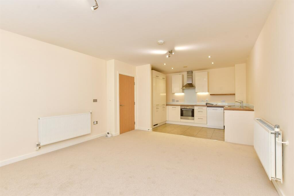 Kitchen Living/Dining Room	