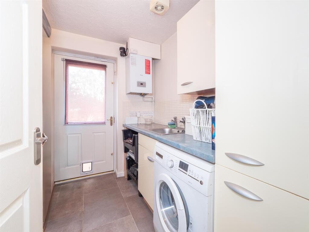 22 St Peters Way-29.jpg