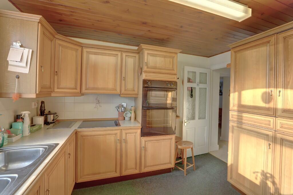 Kitchen 3