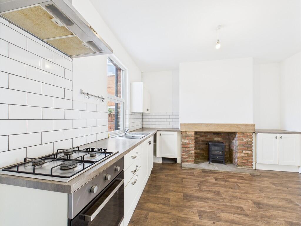 CAM01835G0-PR0253...