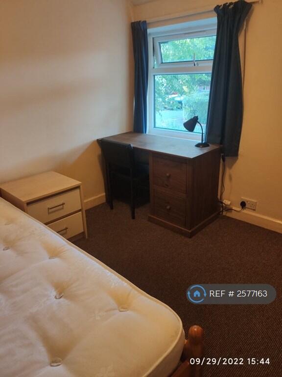 Single Room (Old Photo)