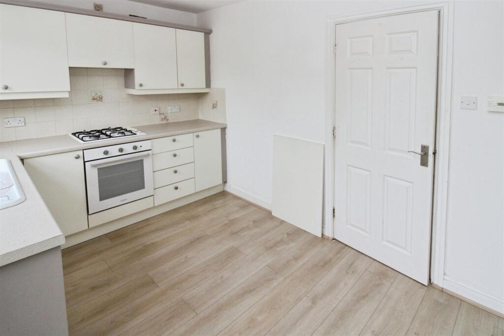 Fitted Dining Kitchen