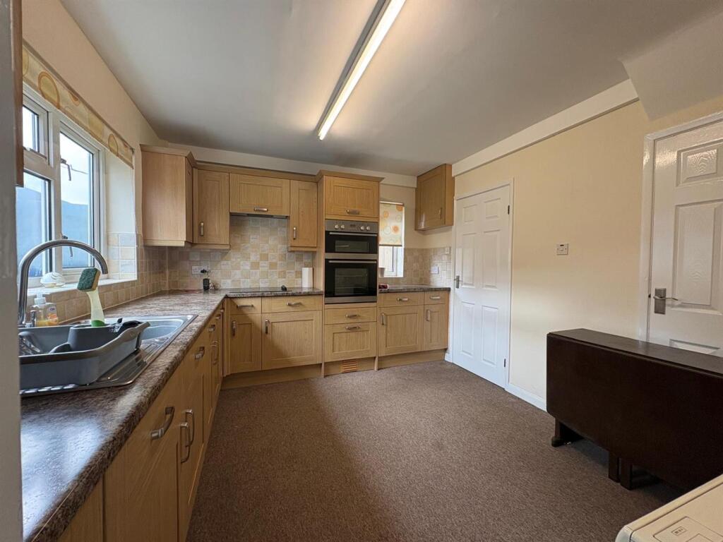 Photo 23-10-2025, 15 23 26.jpg