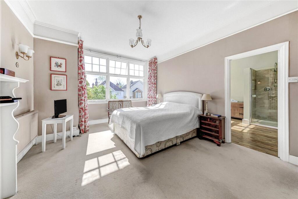 Principal Bedroom