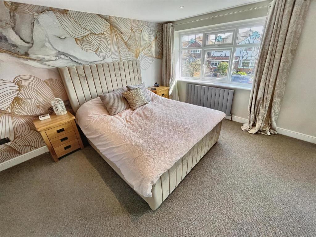 Bedroom 1 Aspect 2