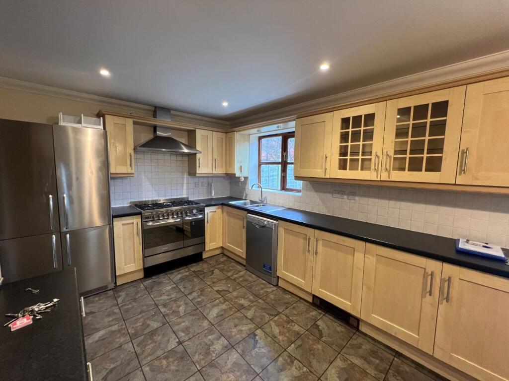 Kitchen 2