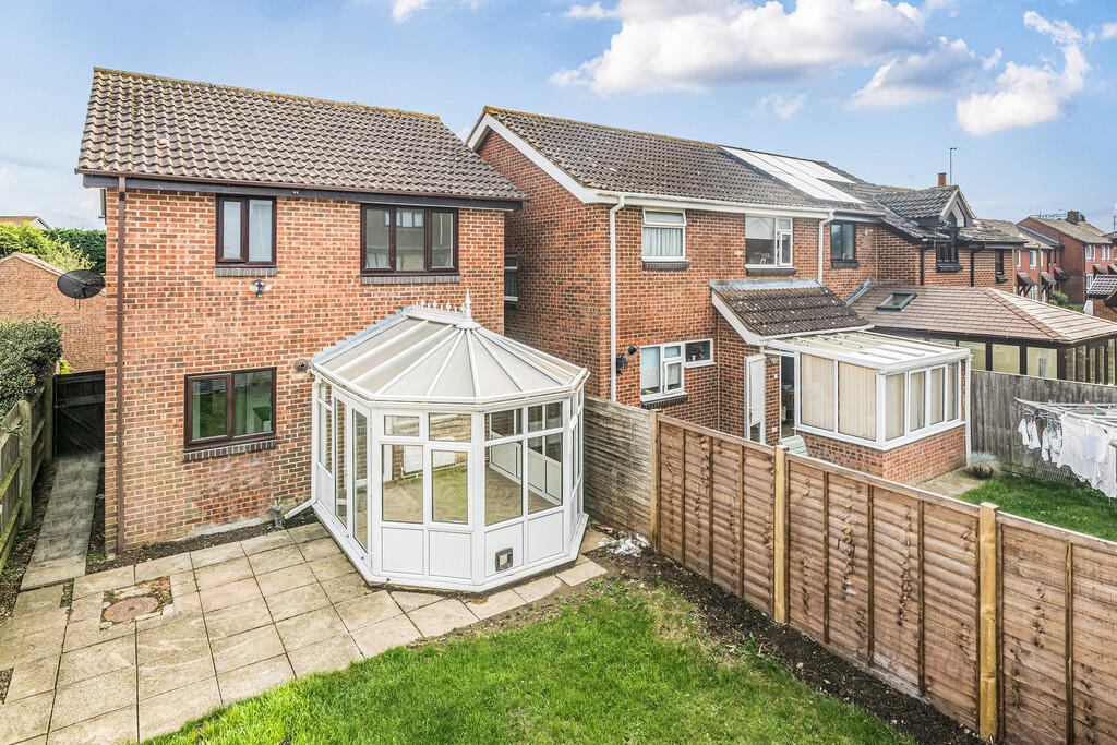 1356164-1-68cc420...