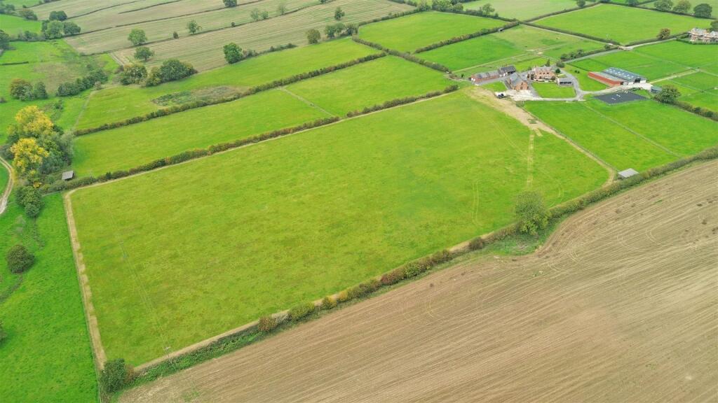 Aerial 16 Acres (6).JPG