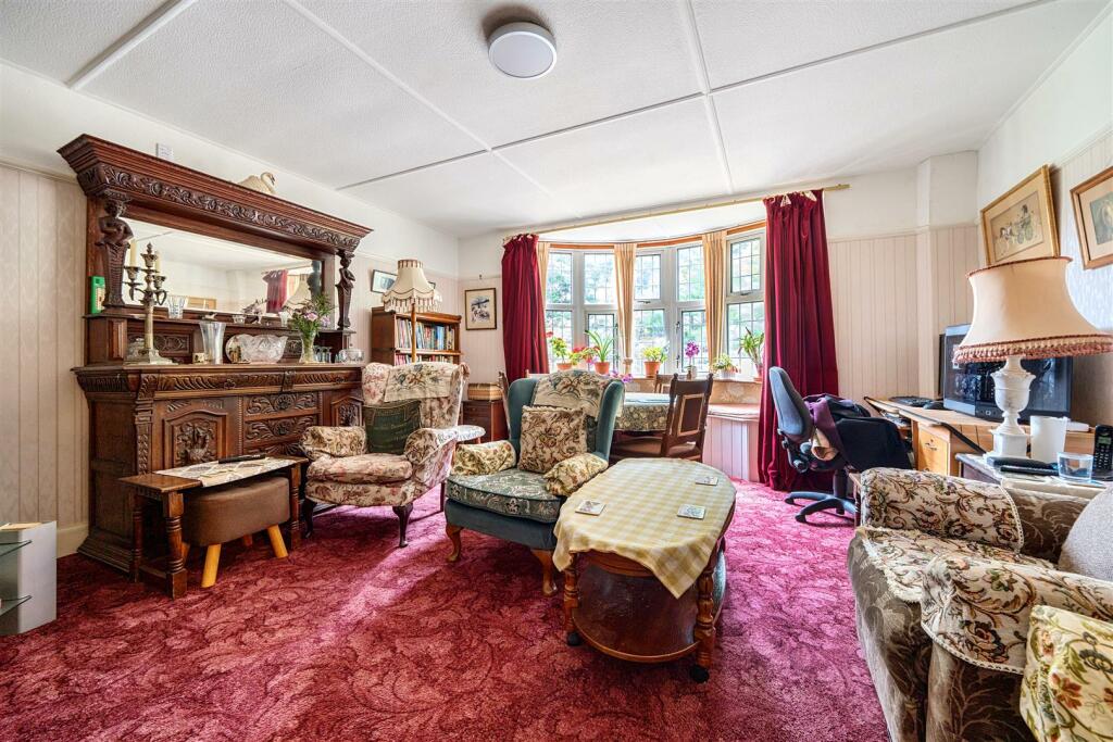 For Sale by Aspire Residential - The Glen