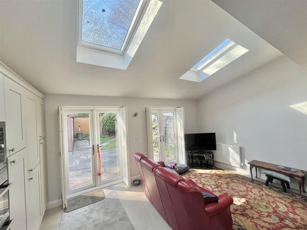 Open Plan Living Dining Kitchen Aspect 8