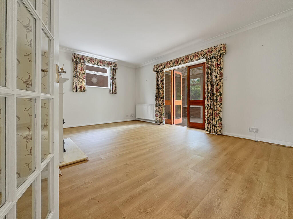 living room  - Co...