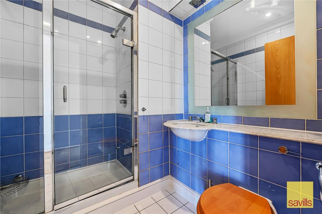 Main Shower Room