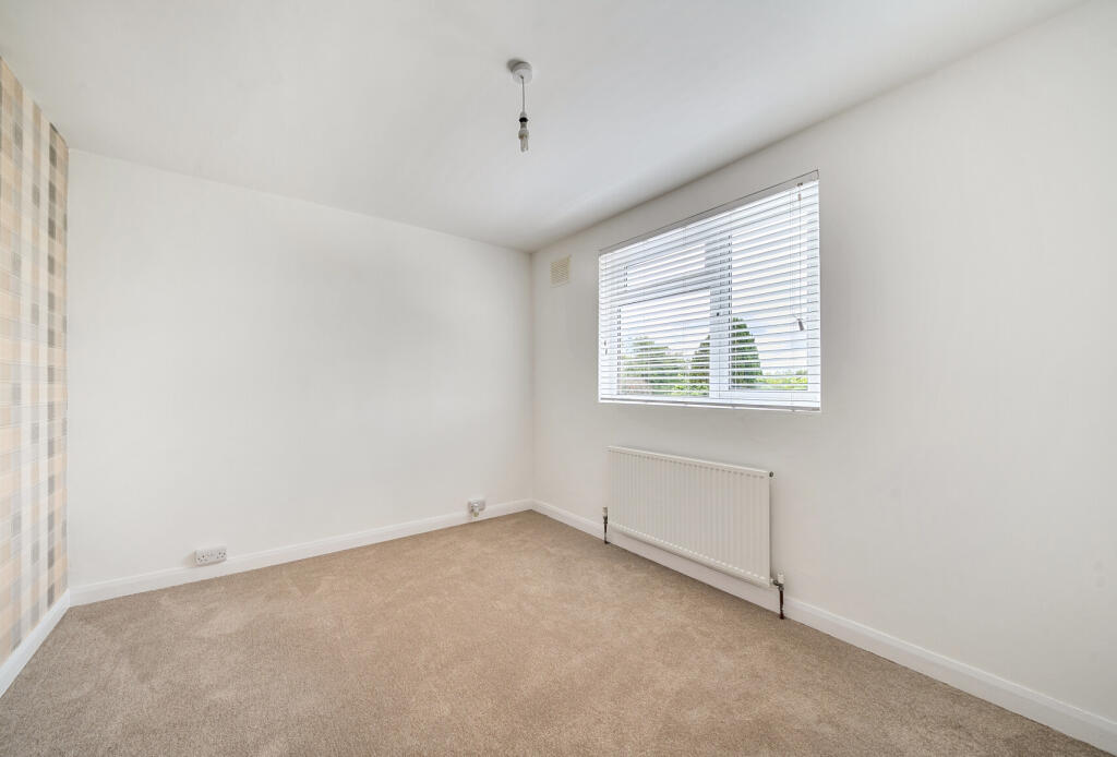 1320863-6-687e213...