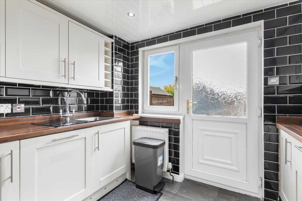 Kitchen (1)