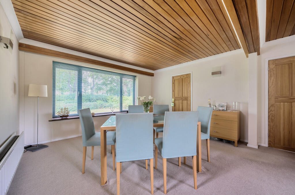 1315685-4-685d0f7...