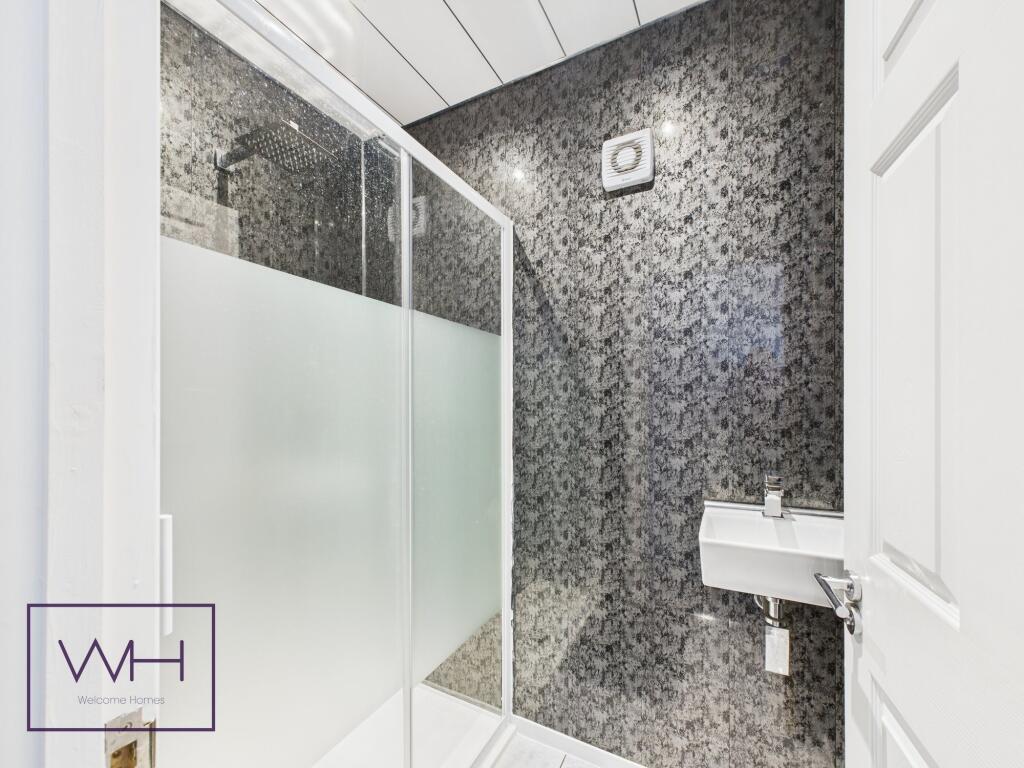 CAM03785G0-PR0241-ST