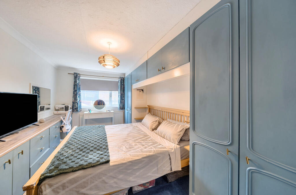 1364126-1-68ee894...