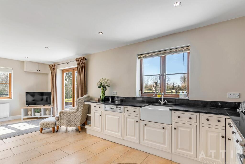 3 Town Farm Cottages, Chediston IP19 OBE (22).jpg