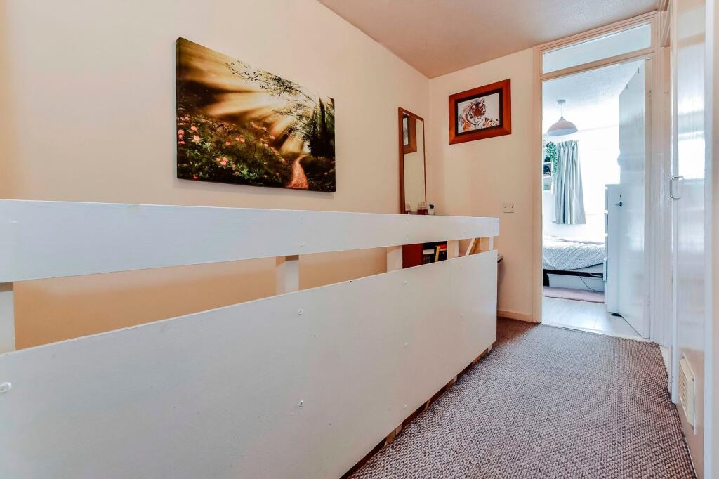 Winyates, Orton Goldhay, PE2