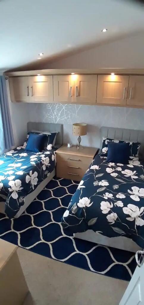 47375127-746b-48d5-a960-46fd3de00078