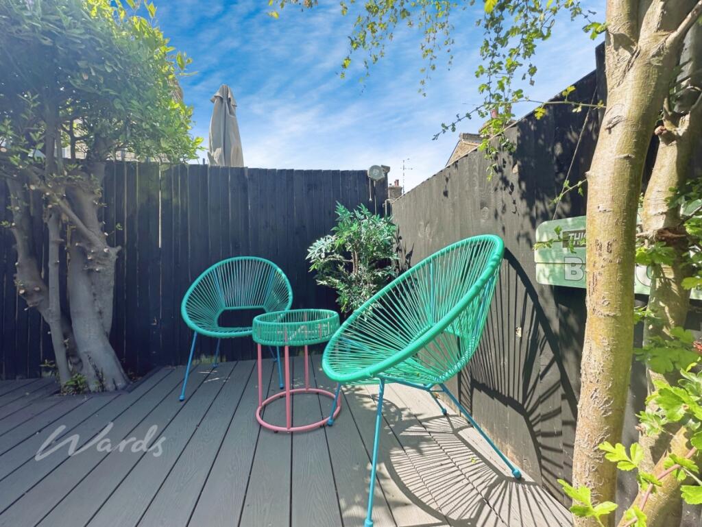 Chaucer decking c...