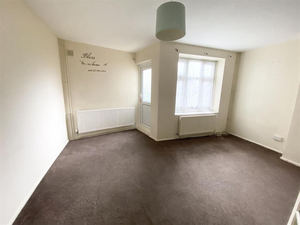 Lounge.jpg