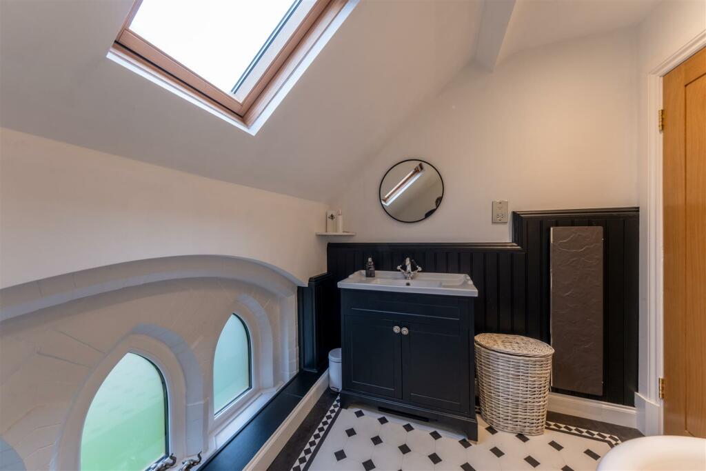 Church House-041.jpg