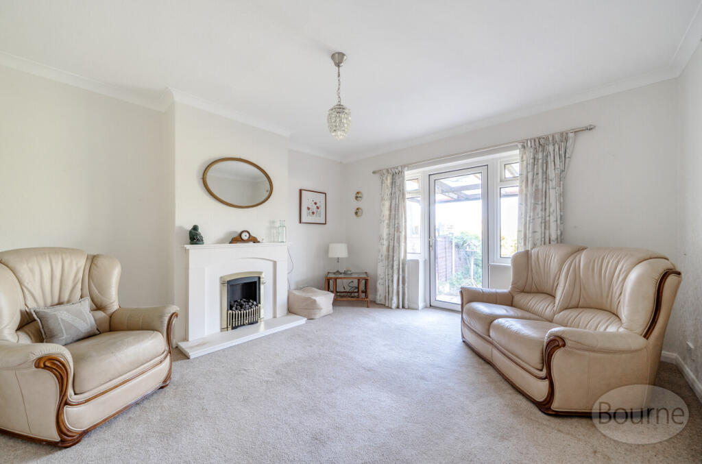 0ad6bcd1-f083-418...