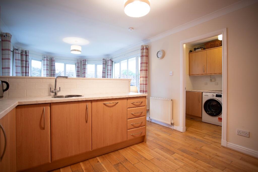 Kitchen / Utility