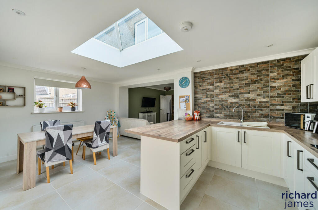 79369bdaa54a439a85470858f746c7f1