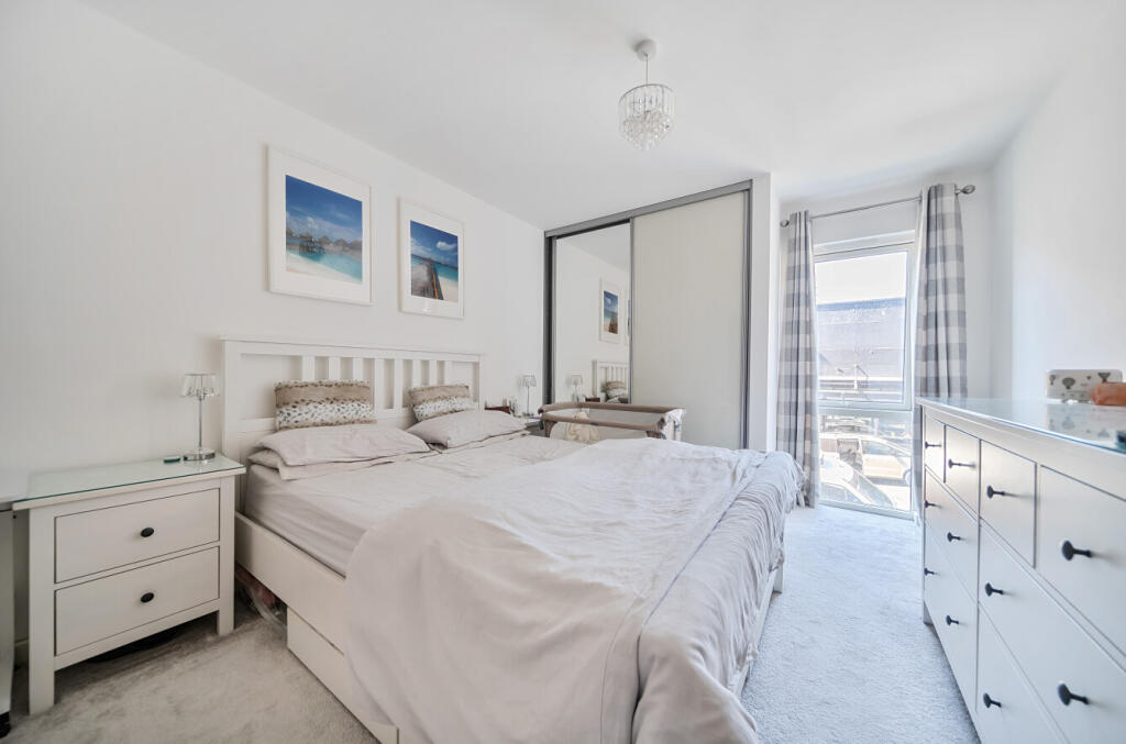 1-68235e7d4d945-1...