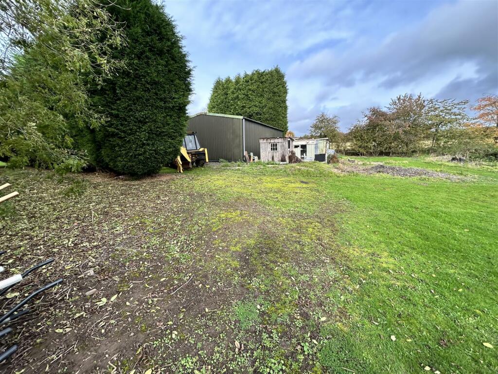 rear of 49 Chapel St, Oakthorpe