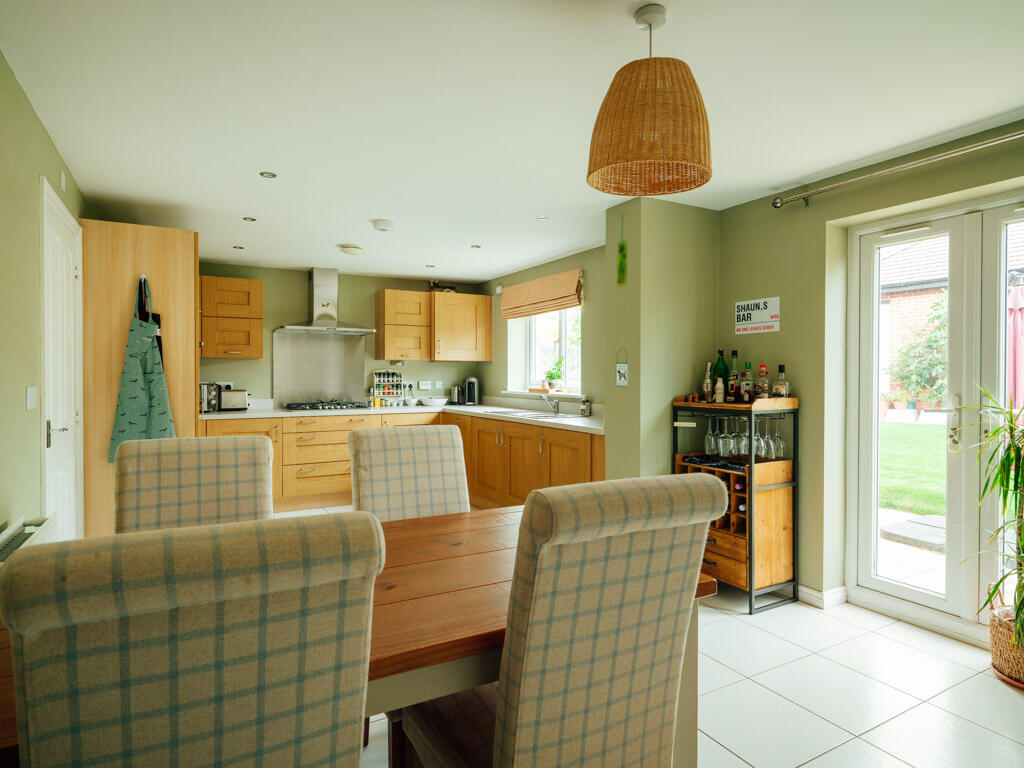 Kitchen / Dining Room