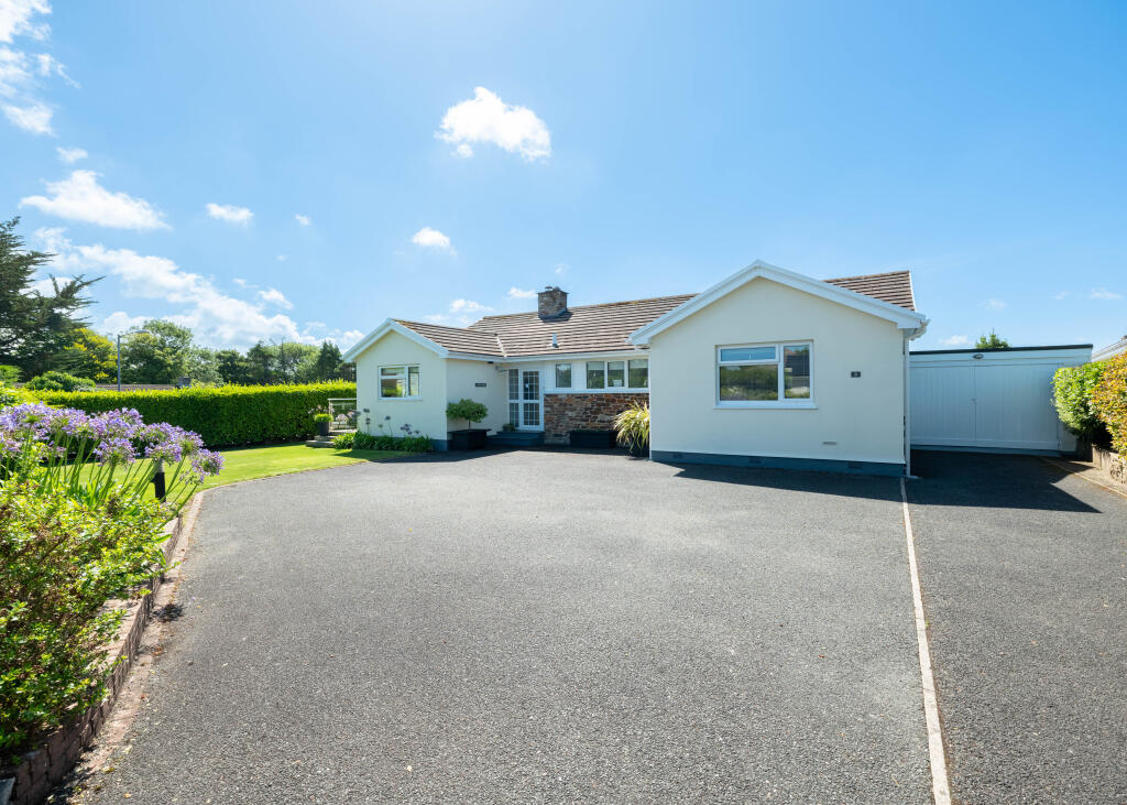 66c5bfd15662a_Trelyn 31 EXT-3