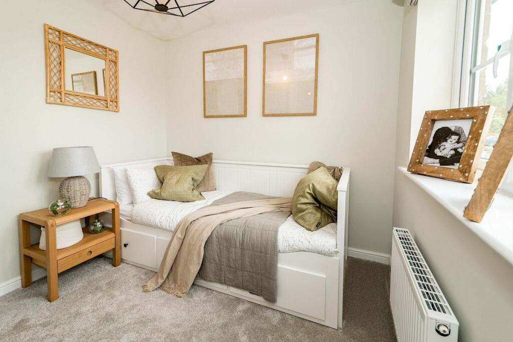 renmore_bedroom 2.jpg