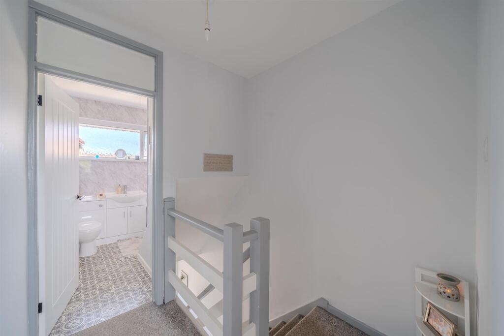 2 Stokes Drive-5.jpg