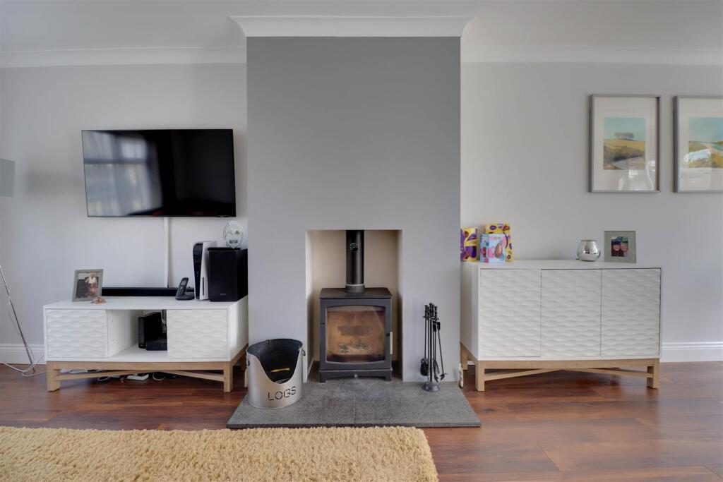 51 MOUNT CLOSE-9.jpg