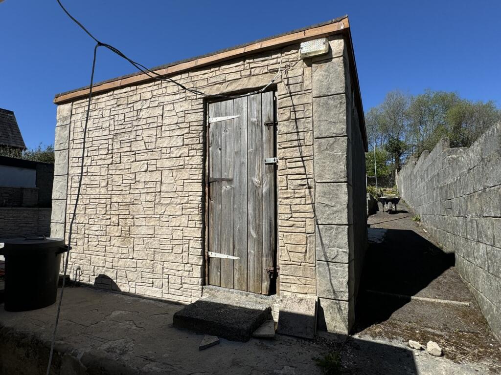 Shed