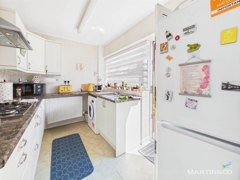 CAM03111G0-PR0319...