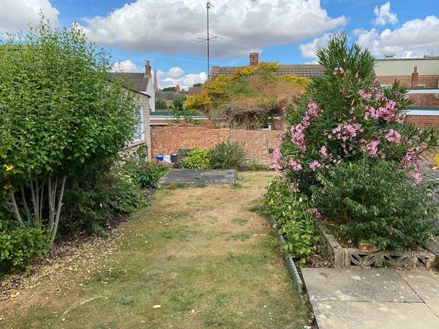 2 South Close Garden