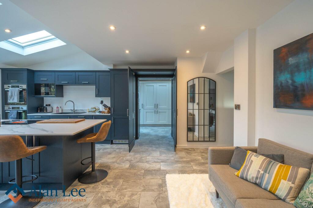 Open Plan Family Room/Kitchen/Diner