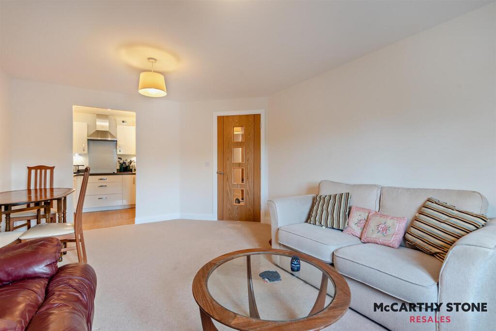8614547-interior13-800.jpg