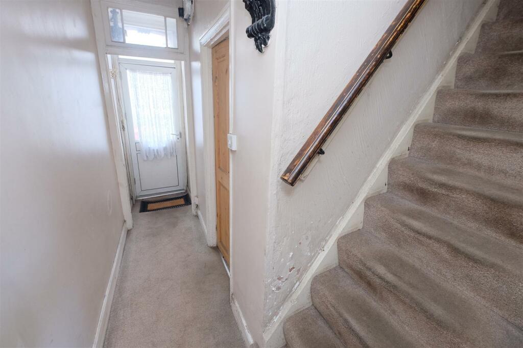 12 Hardy Road, Bedminster, Bristol BS3 2SN Freehol
