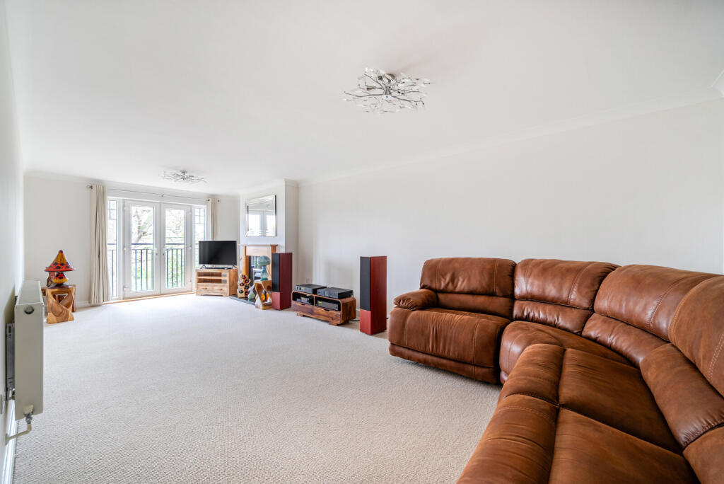 1389345-19-694019...