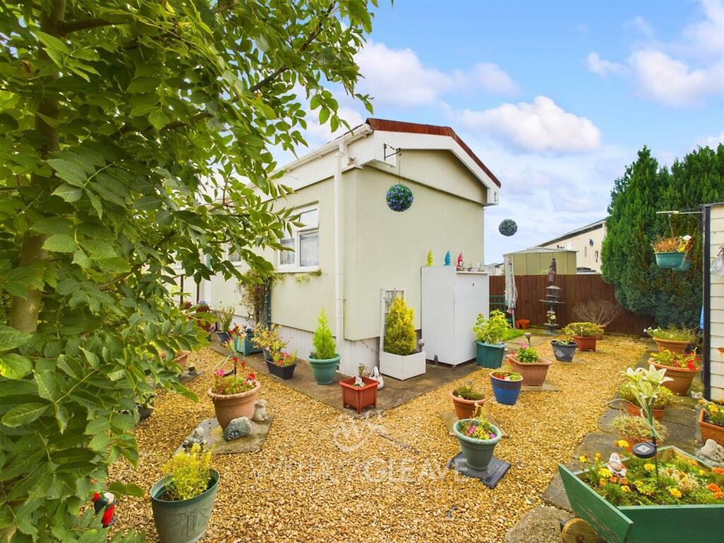 CAM01392G0-PR0094-ST