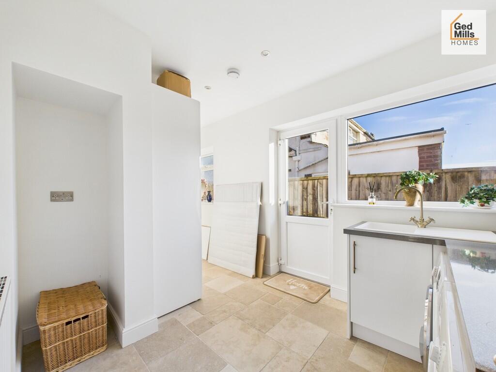 CAM02899G0-PR0069...