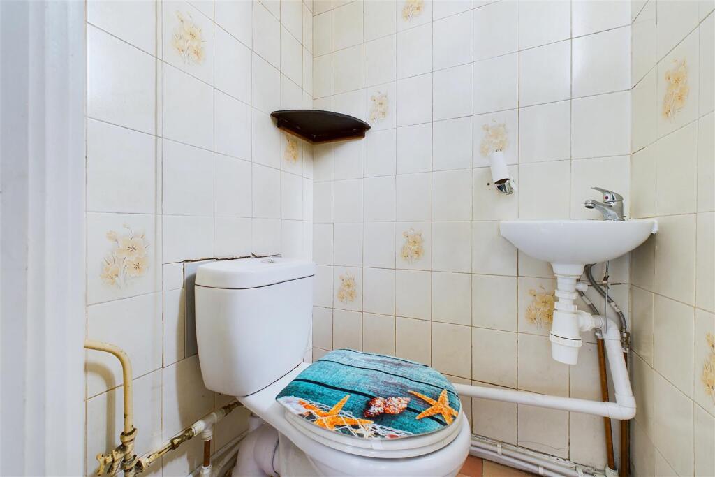 8 Ashcroft Road, Sea Mills, Bristol BS9 2NE | Free