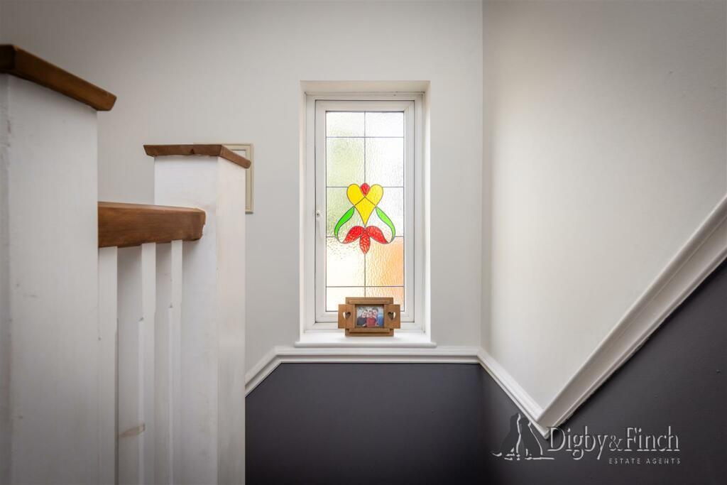 120, Bingham Road Radcliffe-On-Trent, NG12 2GT-32w