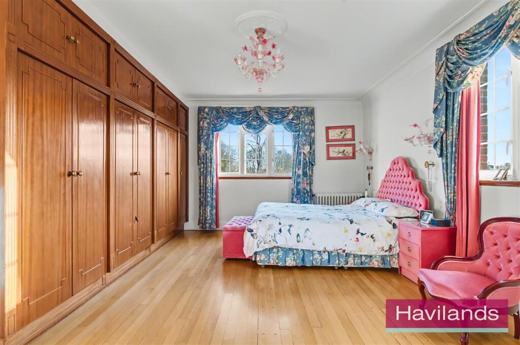 Cannon Hill N14 7DJ-16.jpg