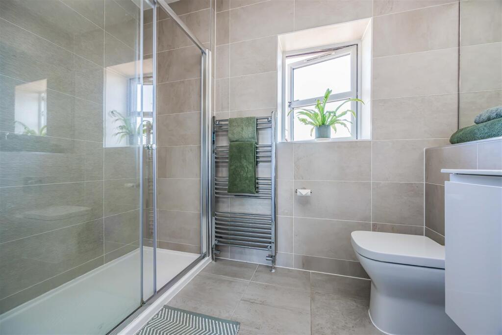 3 Dunkirk Rise, Southbourne-Small-PorticoMarketing